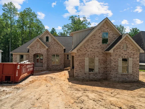 48 Buckskin Dr, Hattiesburg, MS 39402