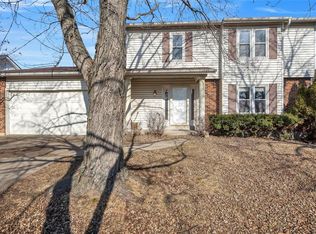 1923 Fernwood Trail Dr, Florissant, MO 63031