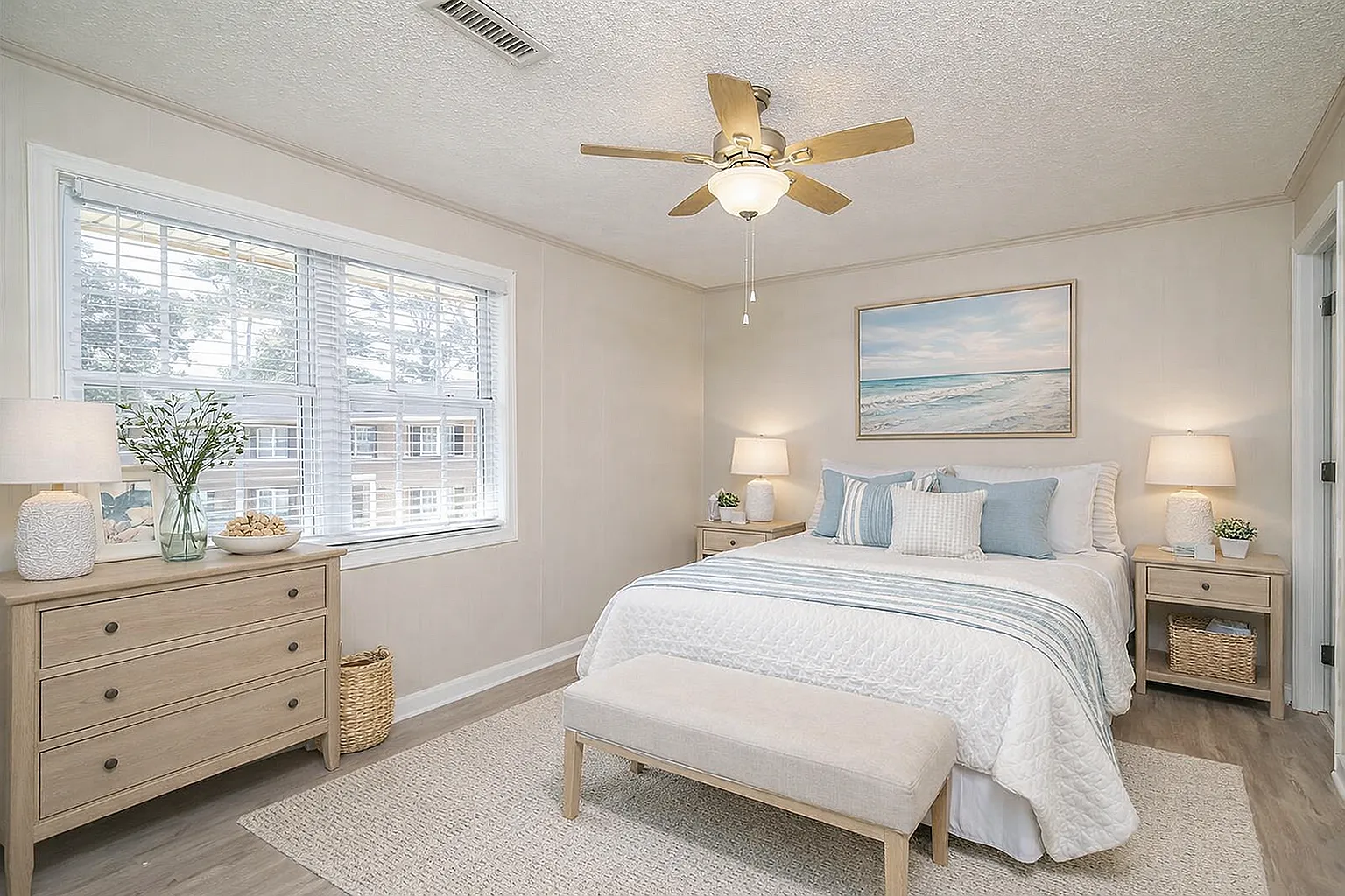 Pebble Creek Apartments — Photo 4