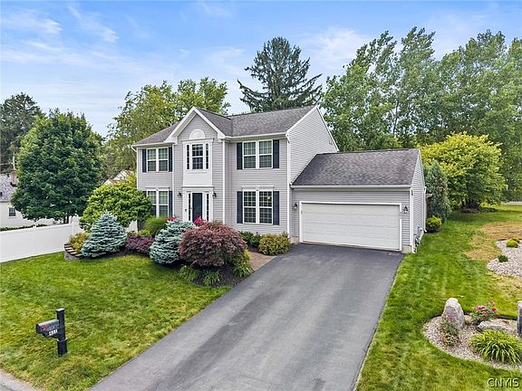 2nd image of 401 Homewood Dr