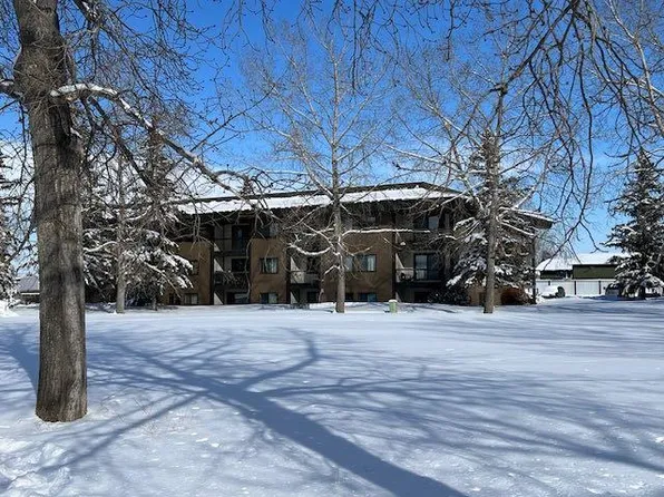 6108 E 53rd St #206, Olds, AB T4H 1P1