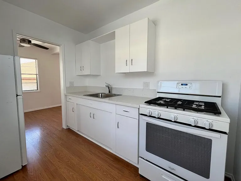 8277 W Fountain Ave #10 — Photo 4