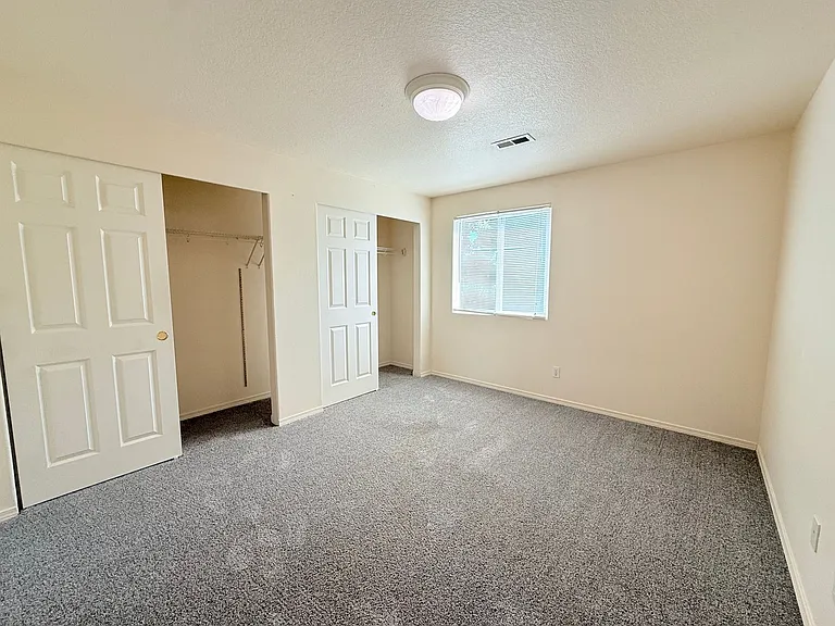 2914 SW 214th Ave — Photo 18