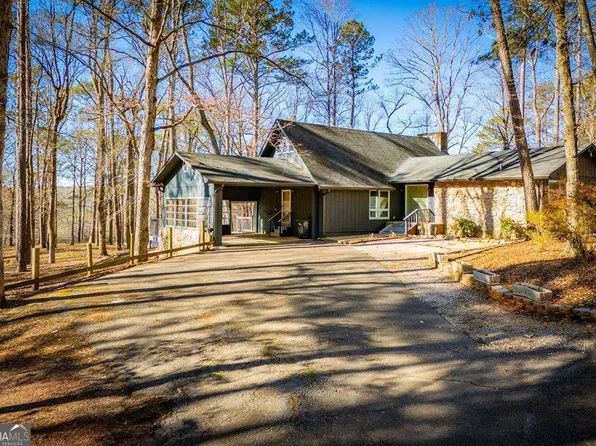 2230 Davidson Rd, Heflin, AL 36264