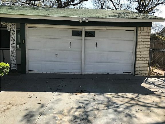 4th image of 3504 Grady St