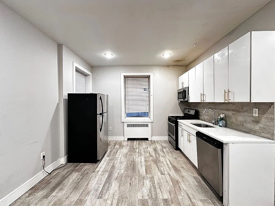 1st image of 96 Highland Ave