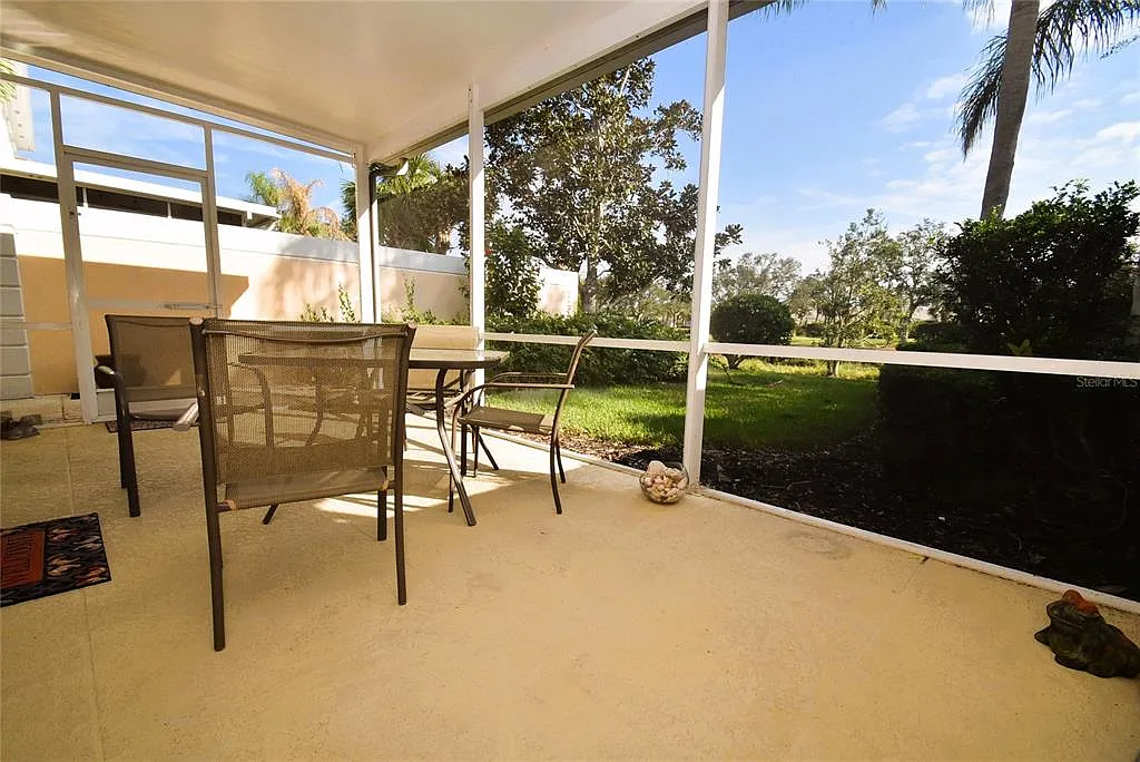 3 bed, 2.5 bath, 1628 sqft, $4,500 — Photo 4