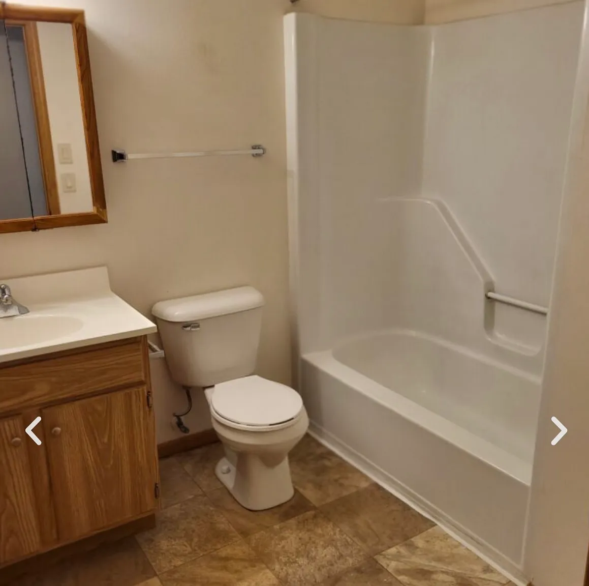 2 bed, $955 — Photo 3