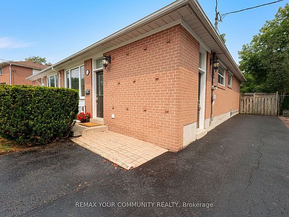3rd image of 23 Richardson Dr