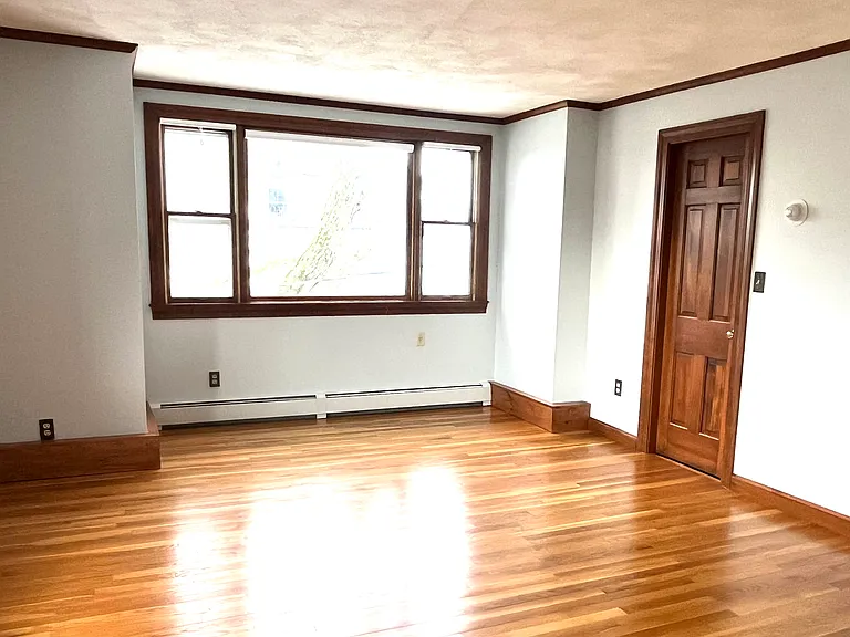 4 Gardner St #2 — Photo 8
