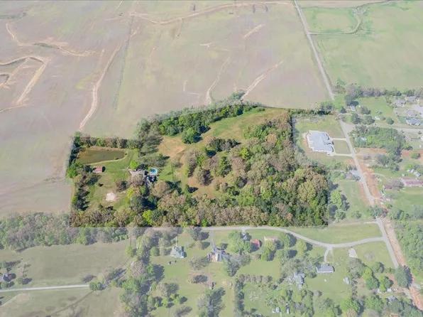 230 Levy Dr, Somerville, TN 38068