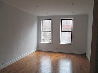 Rented by Aimee Grodanz, LREB