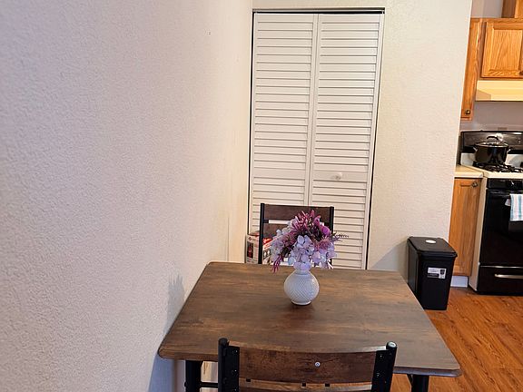 5th image of 4302 Reka Dr