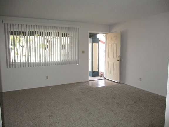 4th image of 3233 W Villa Maria Dr