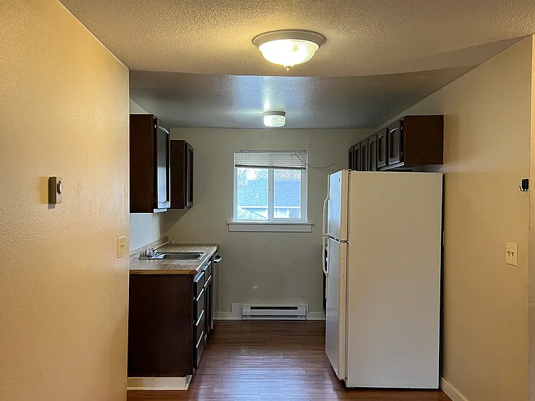 9625 SW Prairie Ter #D — Photo 2