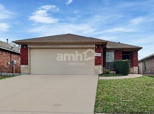 5040 Britton Ridge Ln, Fort Worth, TX 76179