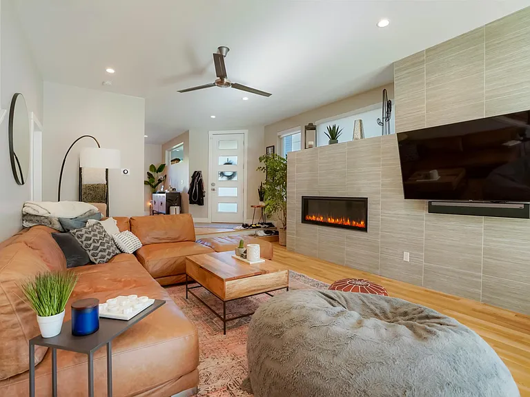 2171 N Julian St — Photo 4