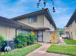 5632 Birchmont Dr APT C, Houston, TX 77091