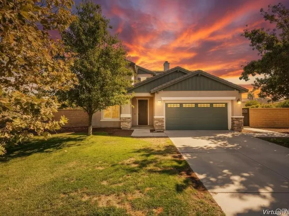 30826 Prairie Smoke Cir, Murrieta, CA 92563