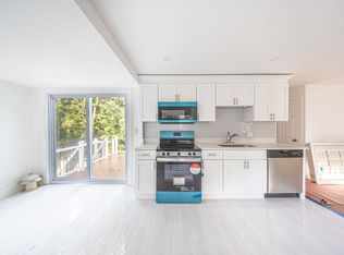 32 Villa St, Waltham, MA 02453