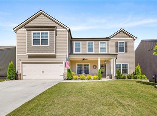 143 Creekside Bluff Way, Auburn, GA