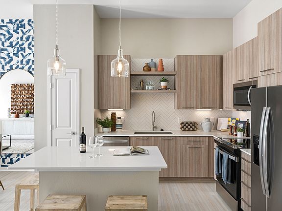 02-Aventon-Lana-1-Bedroom-Model-Kitchen