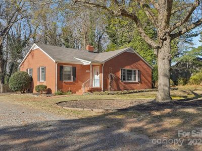 1127 Twin Lakes Rd, Rock Hill, SC, 29732