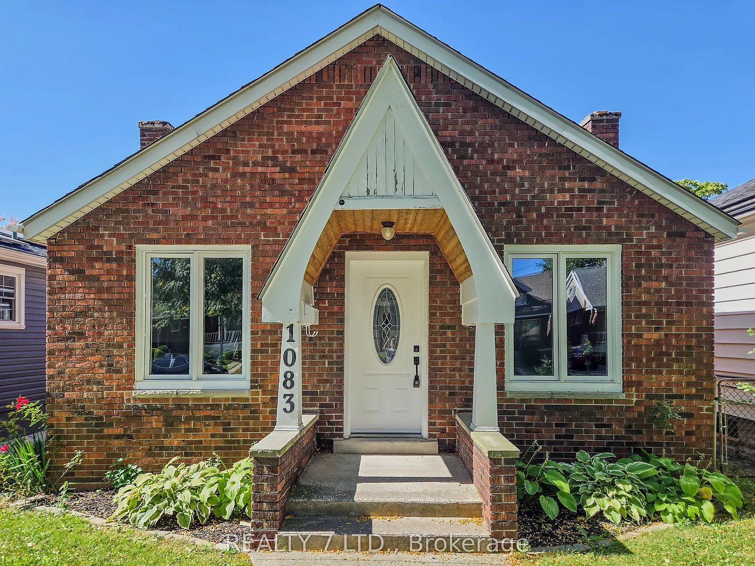 2 bed, $1,950 — Photo 4
