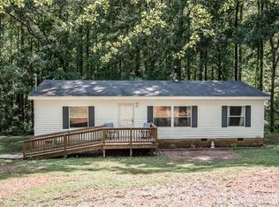 101 Woodpecker Ln, Nicholson, GA 30565