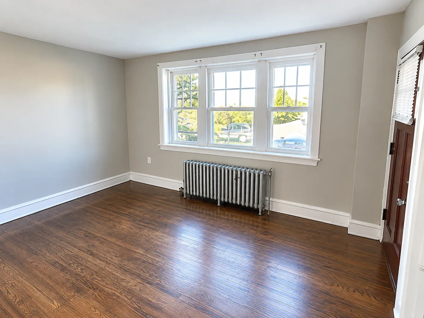 2 bed, $1,727 — Photo 3
