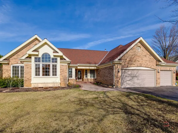 559 Coventry Ln, Buffalo Grove, IL 60089