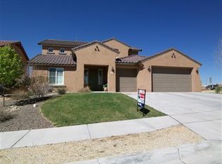 125 Los Miradores Dr NE, Rio Rancho, NM 87124