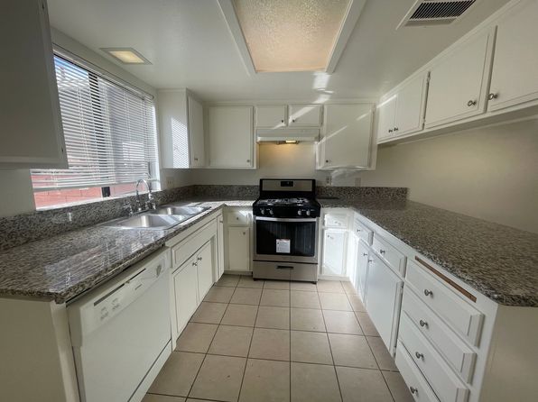 540 E Lancaster Blvd #B