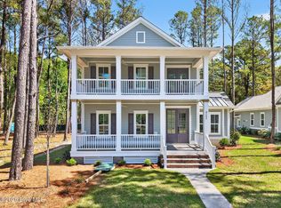 9152 E Lake Rd, Calabash, NC 28467