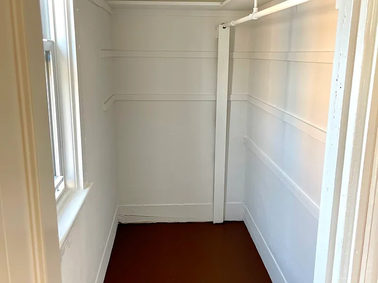 17 Erie St #3 — Photo 8