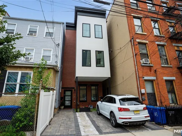 20 Westervelt Pl #2, Jersey City, NJ 07304