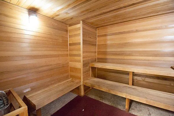 Sold by Level Group | media 20