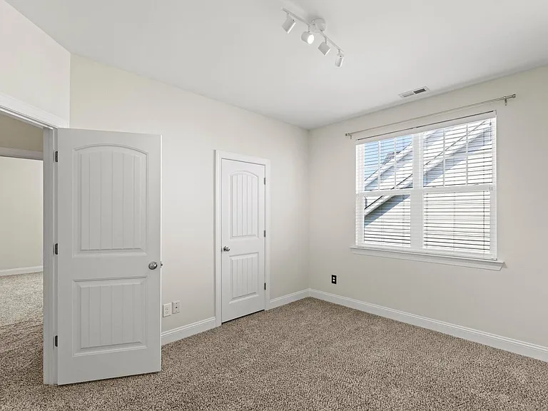206 Willow Ridge Dr — Photo 25