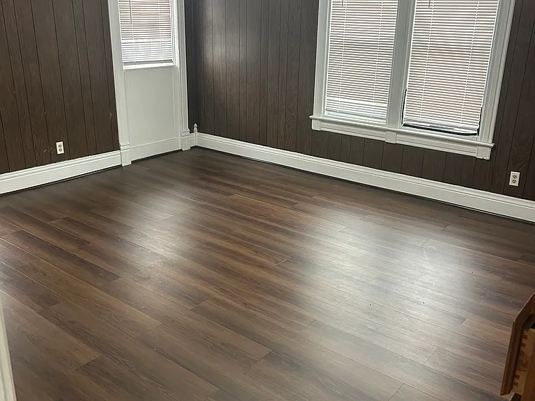 112 W State St #1/2 — Photo 3