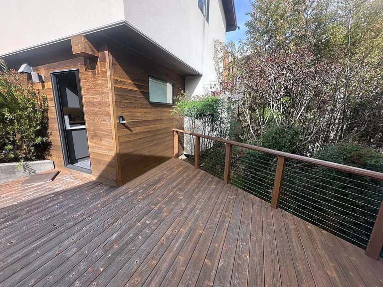 1125 Western Ave — Photo 15
