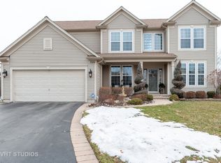 1046 Sanderling Ct, Antioch, IL 60002