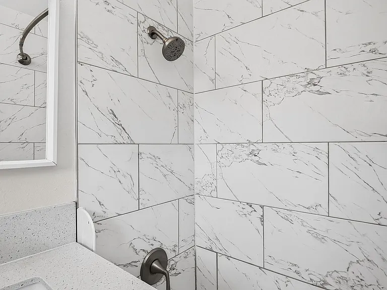1024 Loma Avenue — Photo 44