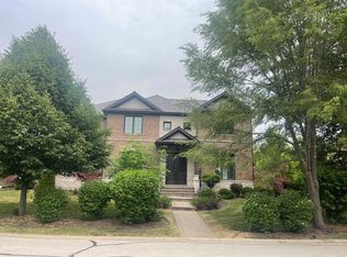 7261 Providence Ct, Long Grove, IL 60060