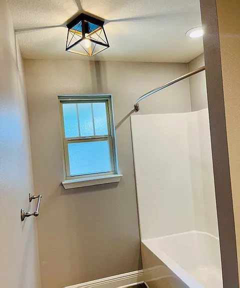 3172 Hickory St — Photo 35