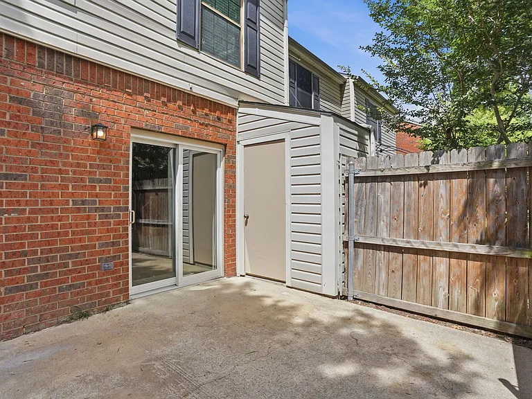 204 Samuel Blvd #I-3 — Photo 24