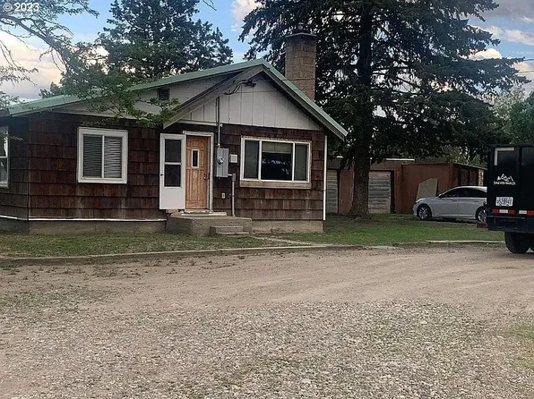 3408 15th St, Baker City, OR 97814