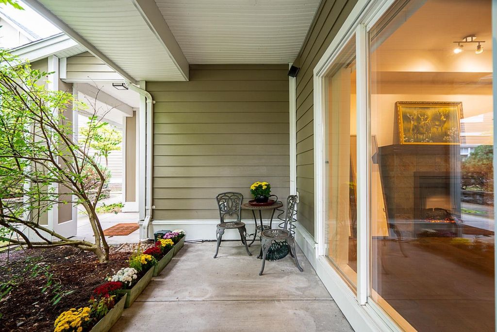 7388 Macpherson Ave #160, Burnaby, BC - View 6