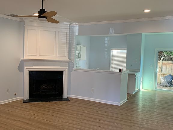 5th image of 27 Highoak Dr NE