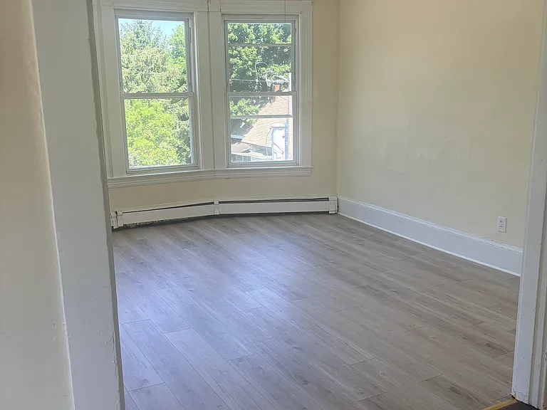 62 Cook St #3 — Photo 4