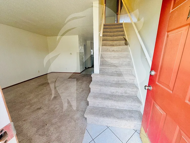1418 Texas Ave — Photo 4